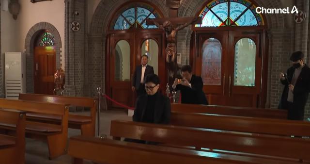 한동훈 대구 방문에... \ 엄마부대\  버스 대절했다